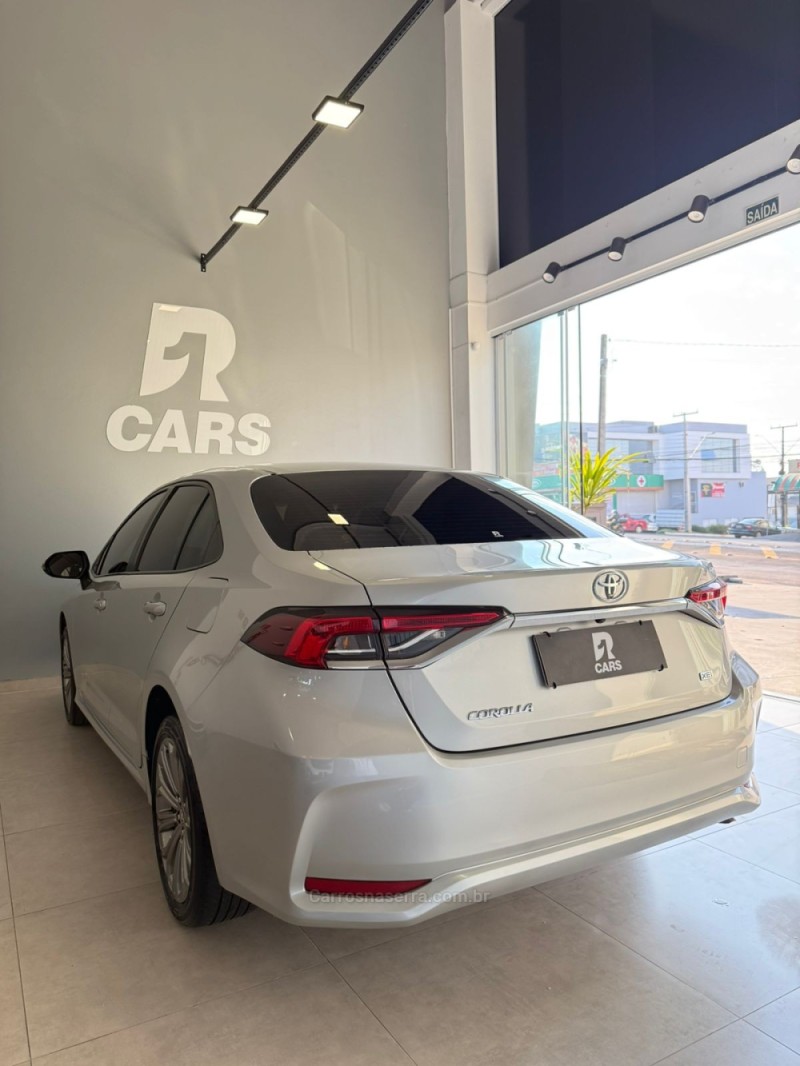 COROLLA 2.0 XEI 16V FLEX 4P AUTOMÁTICO - 2021 - LAJEADO