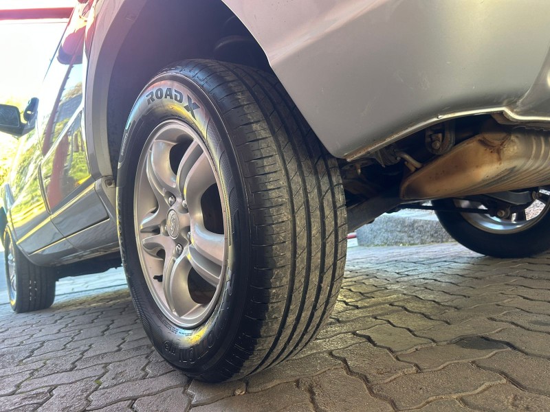 SPORTAGE 2.0 LX 4X2 16V FLEX 4P MANUAL - 2008 - TRêS COROAS