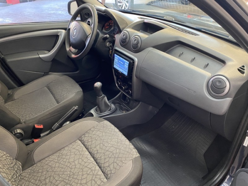 DUSTER 1.6 EXPRESSION 4X2 16V FLEX 4P MANUAL - 2013 - CAXIAS DO SUL
