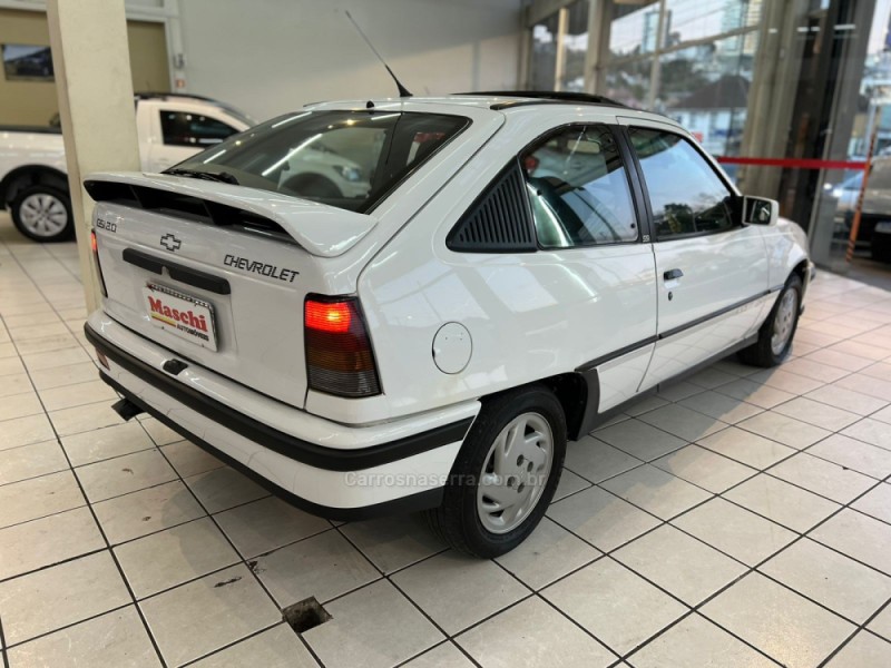 KADETT 2.0 MPFI GSI 8V GASOLINA 2P MANUAL - 1993 - CAXIAS DO SUL