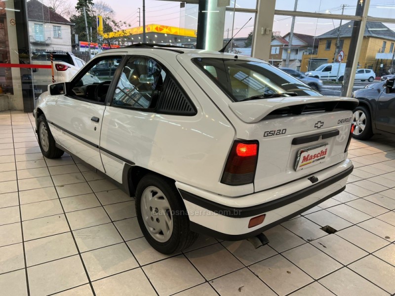 KADETT 2.0 MPFI GSI 8V GASOLINA 2P MANUAL - 1993 - CAXIAS DO SUL