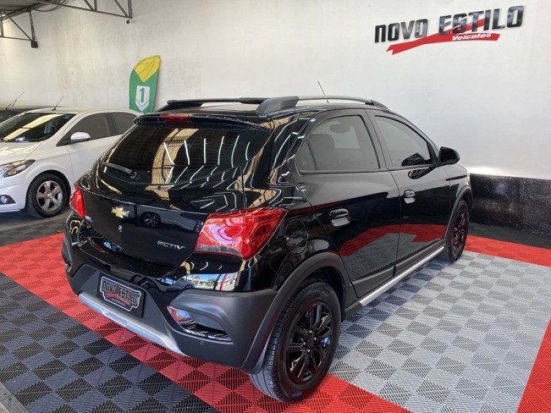 ONIX 1.4 MPFI ACTIV 8V FLEX 4P AUTOMÁTICO - 2017 - CAXIAS DO SUL