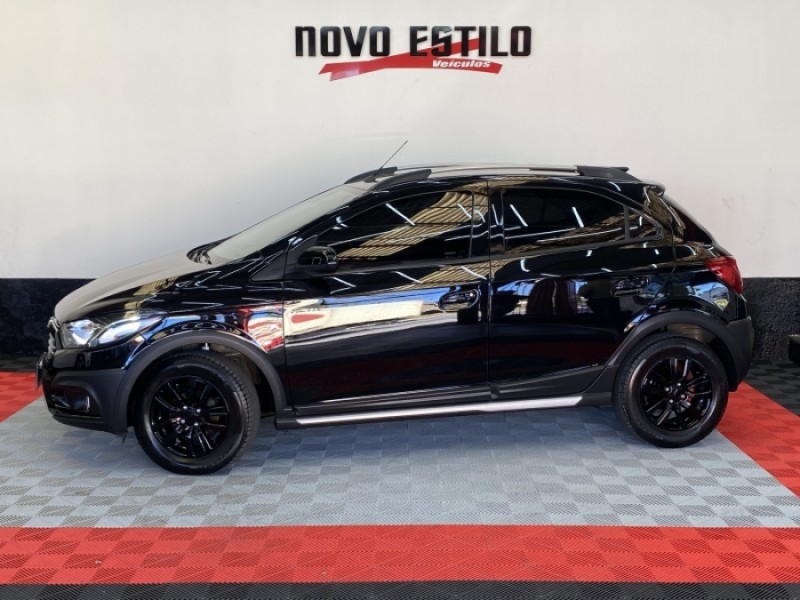 onix 1.4 mpfi activ 8v flex 4p automatico 2017 caxias do sul
