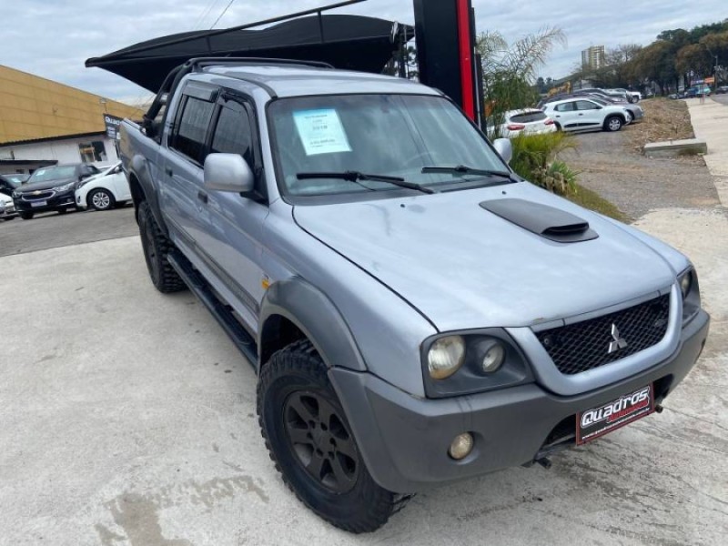 l200 outdoor 2.5 gls 4x4 cd 8v turbo intercooler diesel 4p manual 2010 caxias do sul