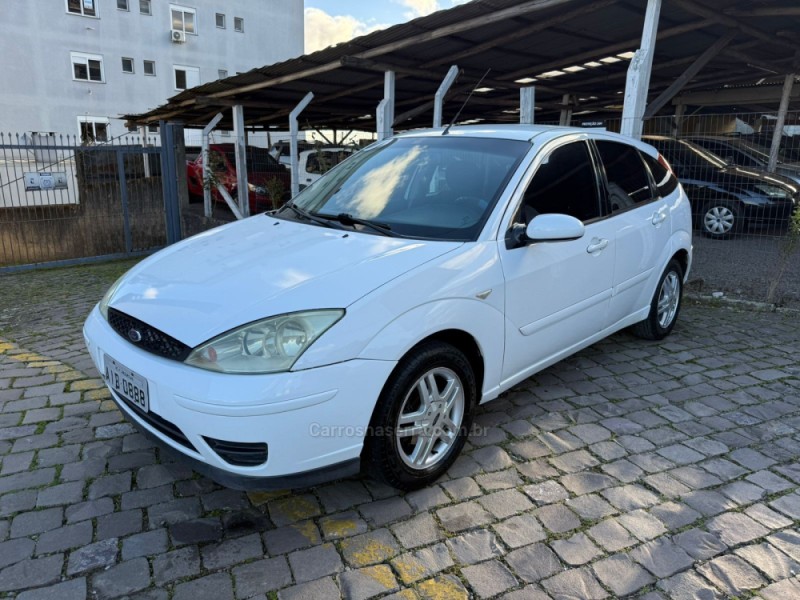 focus 2.0 glx 16v gasolina 4p automatico 2004 farroupilha