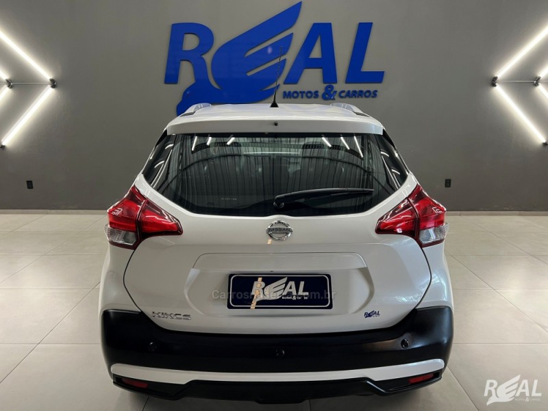 KICKS 1.6 16V FLEX SL 4P XTRONIC - 2017 - SAPIRANGA