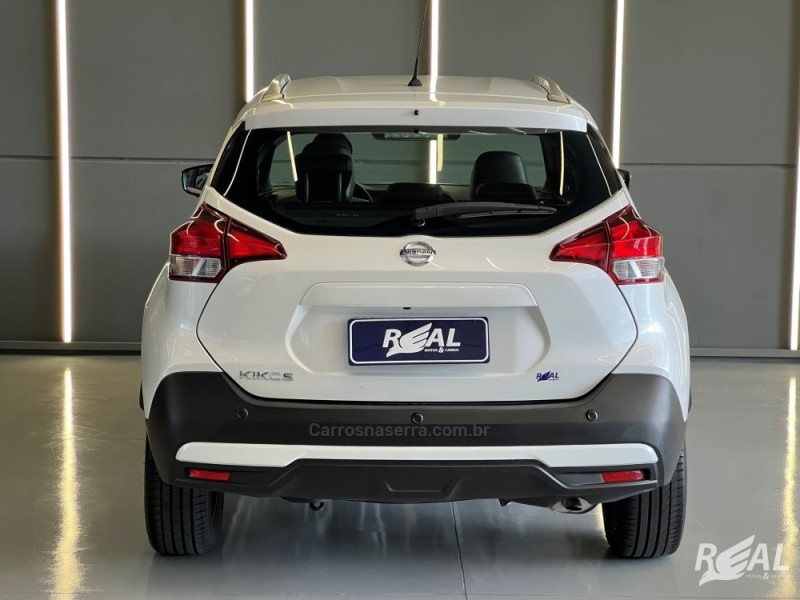 KICKS 1.6 16V FLEX SL 4P XTRONIC - 2017 - SAPIRANGA