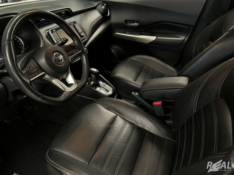 KICKS 1.6 16V FLEX SL 4P XTRONIC - 2017 - SAPIRANGA