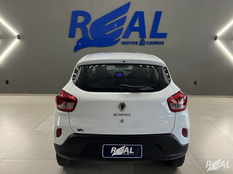 KWID 1.0 12V SCE FLEX ZEN MANUAL - 2024 - SAPIRANGA