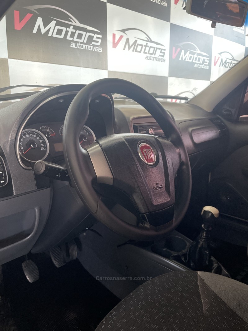 PALIO 1.6 TREKKING WEEKEND 16V FLEX 4P MANUAL - 2014 - PAROBé
