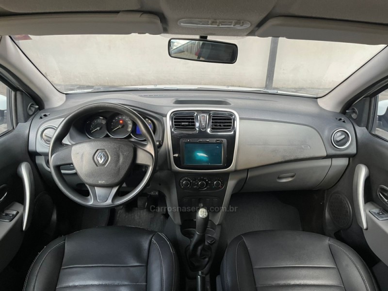 LOGAN 1.6 EXPRESSION 8V FLEX 4P MANUAL - 2016 - NOVO HAMBURGO