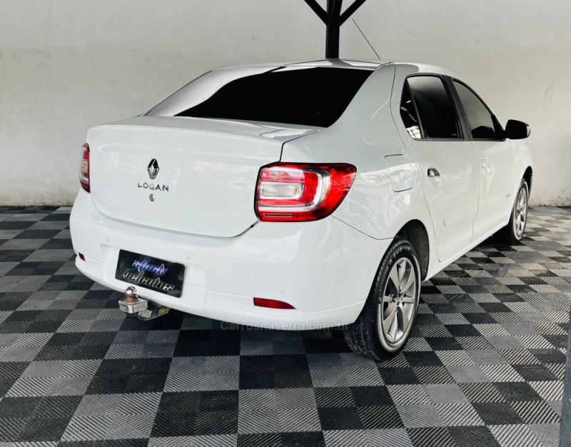 LOGAN 1.6 EXPRESSION 8V FLEX 4P MANUAL - 2016 - NOVO HAMBURGO