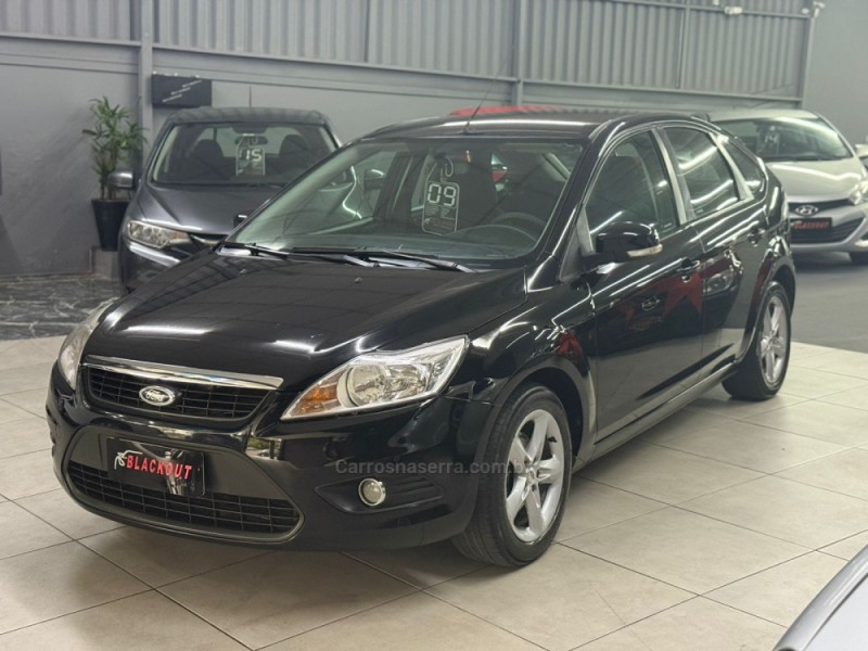 focus 2.0 16v flex 4p automatico 2009 campo bom