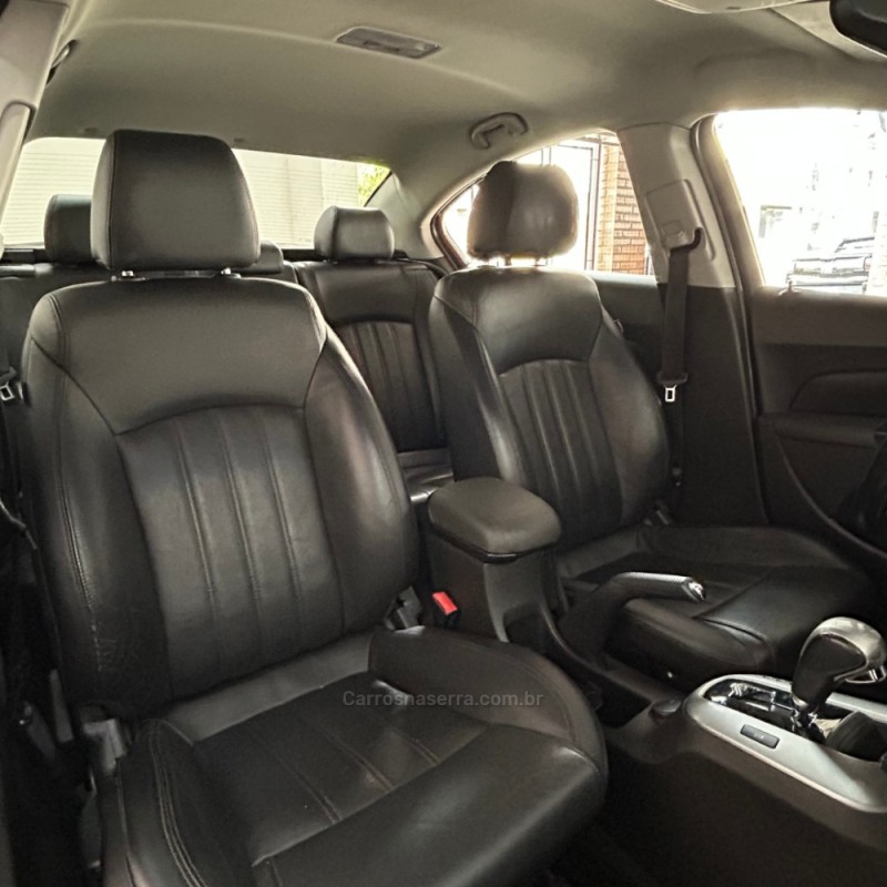 CRUZE 1.8 LT 16V FLEX 4P AUTOMÁTICO - 2016 - VACARIA