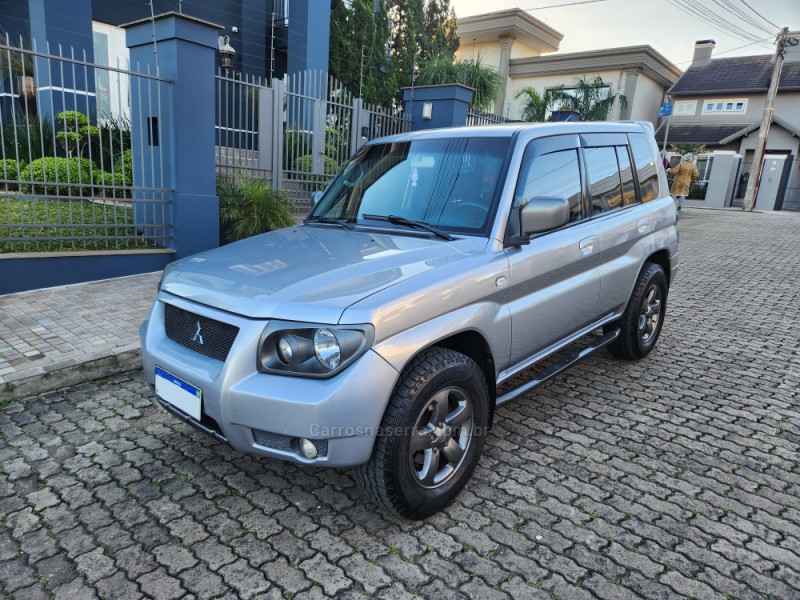 pajero tr4 2.0 4x4 16v 131cv gasolina 4p automatico 2007 montenegro