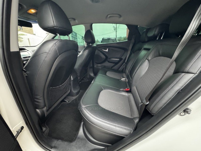 IX35 2.0 MPFI GLS 4X2 16V GASOLINA 4P AUTOMÁTICO - 2015 - FELIZ