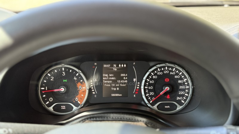 RENEGADE 2.0 16V TURBO DIESEL SPORT 4P 4X4 AUTOMÁTICO - 2016 - CAXIAS DO SUL