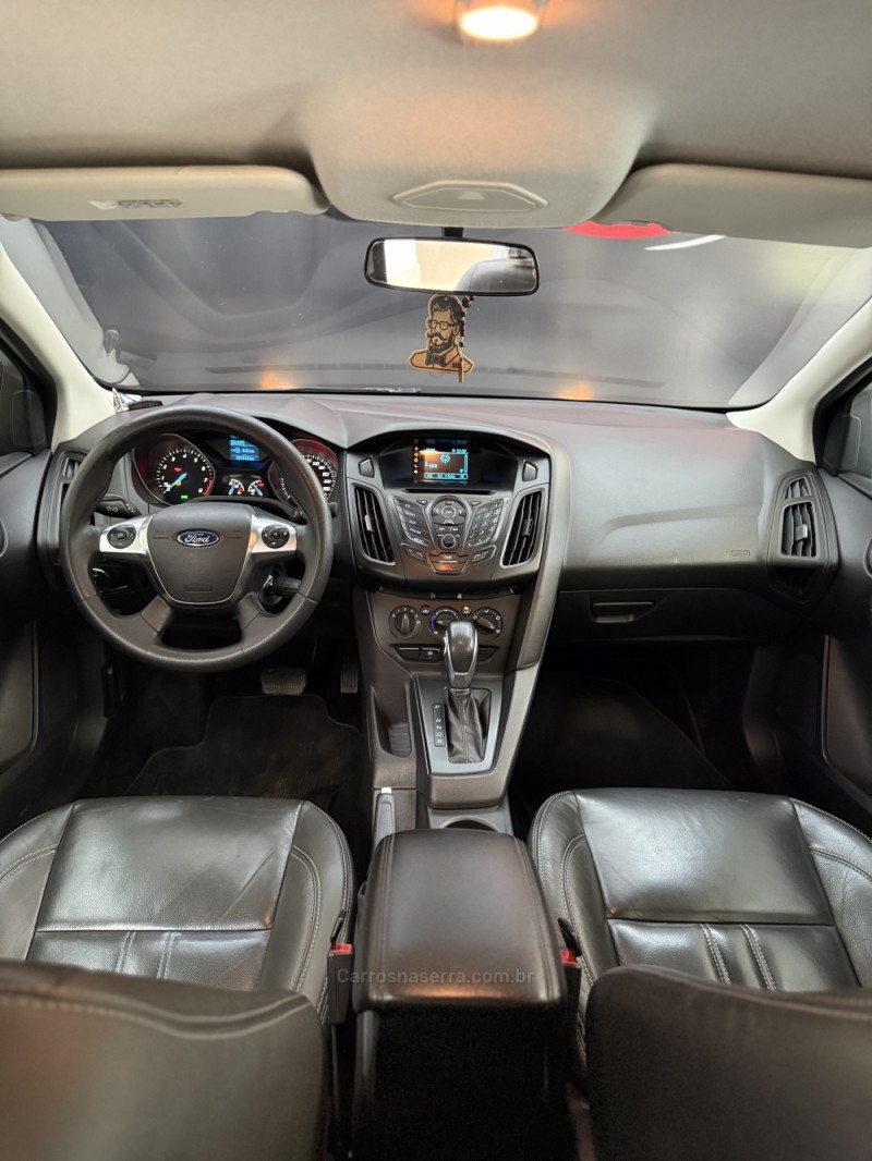 FOCUS 2.0 16V FLEX 4P AUTOMÁTICO - 2015 - FARROUPILHA