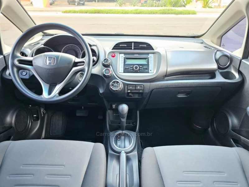 FIT 1.5 TWIST 16V FLEX 4P AUTOMÁTICO - 2014 - NOVO HAMBURGO