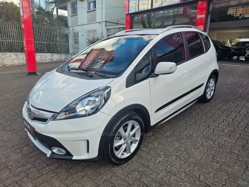 FIT 1.5 TWIST 16V FLEX 4P AUTOMÁTICO - 2014 - NOVO HAMBURGO