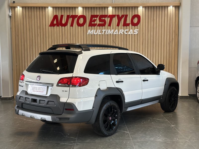 PALIO 1.8 MPI ADVENTURE WEEKEND 8V GASOLINA 4P MANUAL - 2015 - ESTâNCIA VELHA