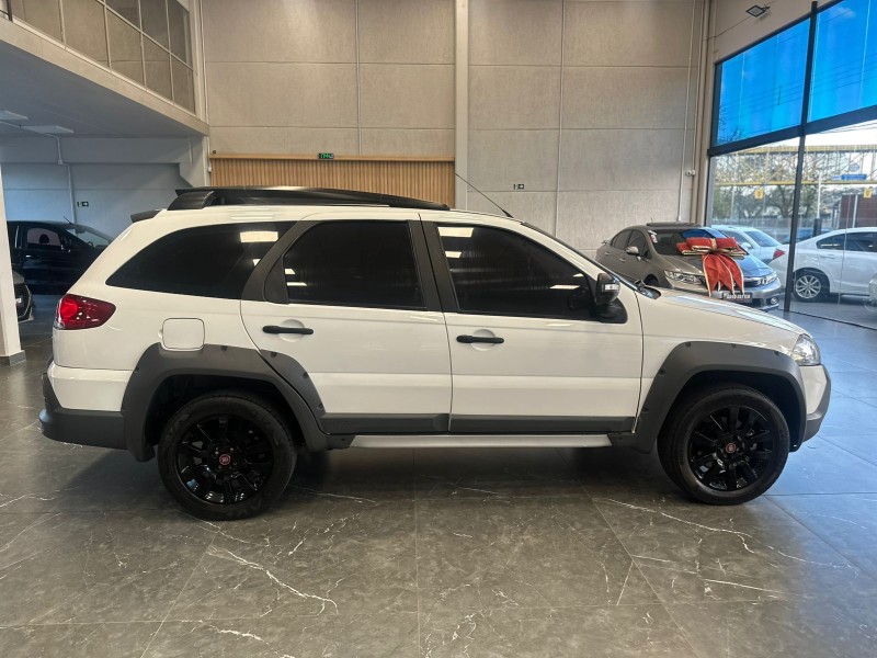 PALIO 1.8 MPI ADVENTURE WEEKEND 8V GASOLINA 4P MANUAL - 2015 - ESTâNCIA VELHA