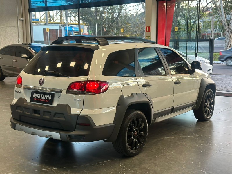 PALIO 1.8 MPI ADVENTURE WEEKEND 8V GASOLINA 4P MANUAL - 2015 - ESTâNCIA VELHA