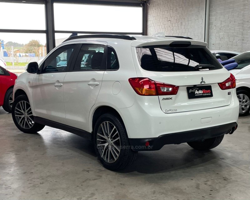 ASX 2.0 4X2 16V FLEX 4P AUTOMÁTICA - 2018 - VACARIA