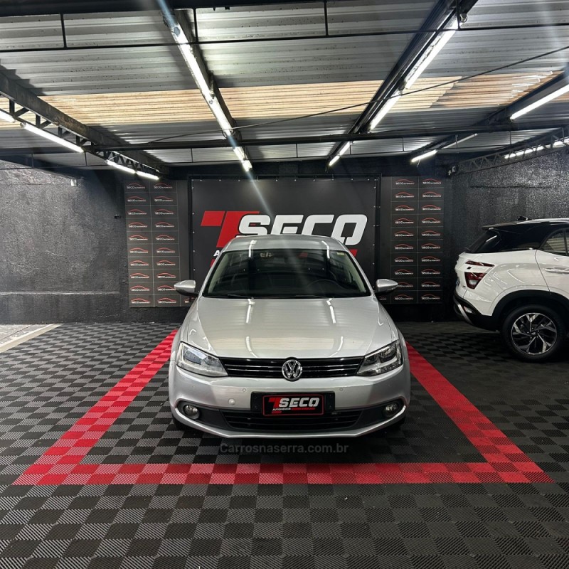 JETTA 2.0 COMFORTLINE FLEX 4P MANUAL - 2012 - PASSO FUNDO
