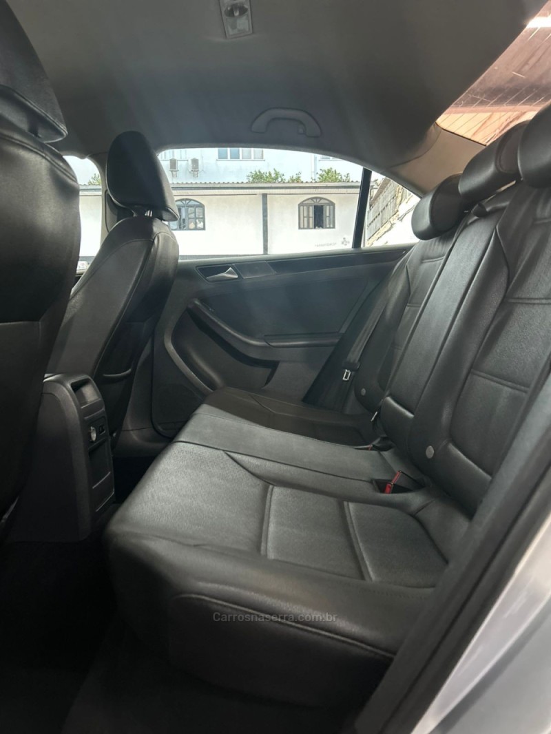 JETTA 2.0 COMFORTLINE FLEX 4P MANUAL - 2012 - PASSO FUNDO