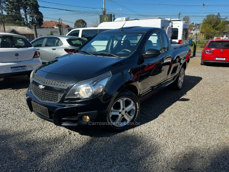 montana 1.4 mpfi sport cs 8v flex 2p manual 2018 canela