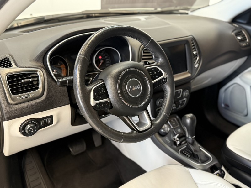 COMPASS 2.0 16V DIESEL LONGITUDE 4X4 AUTOMÁTICO - 2018 - CAXIAS DO SUL