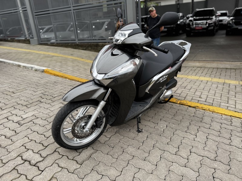 SH 300I  - 2017 - FELIZ