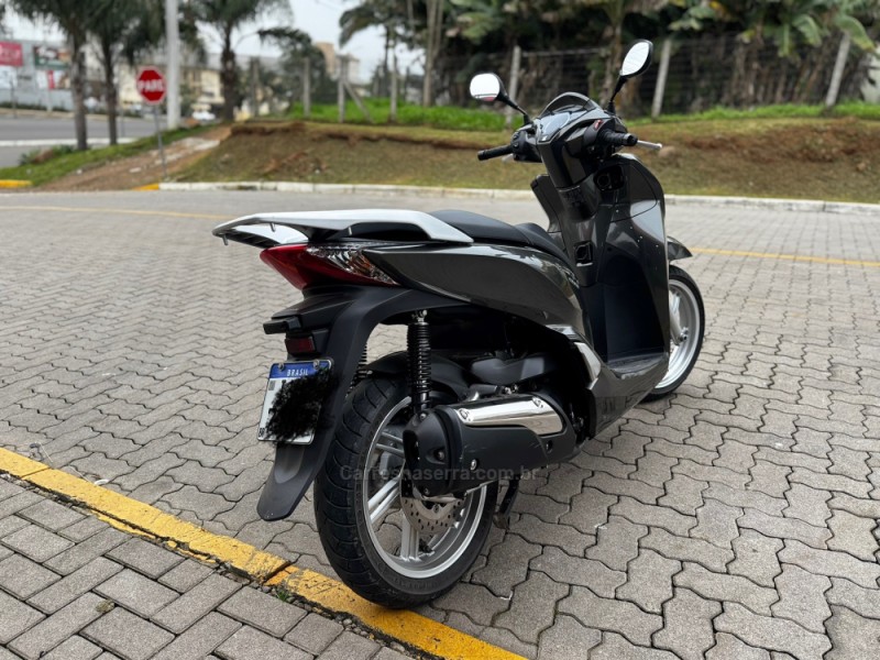 SH 300I  - 2017 - FELIZ