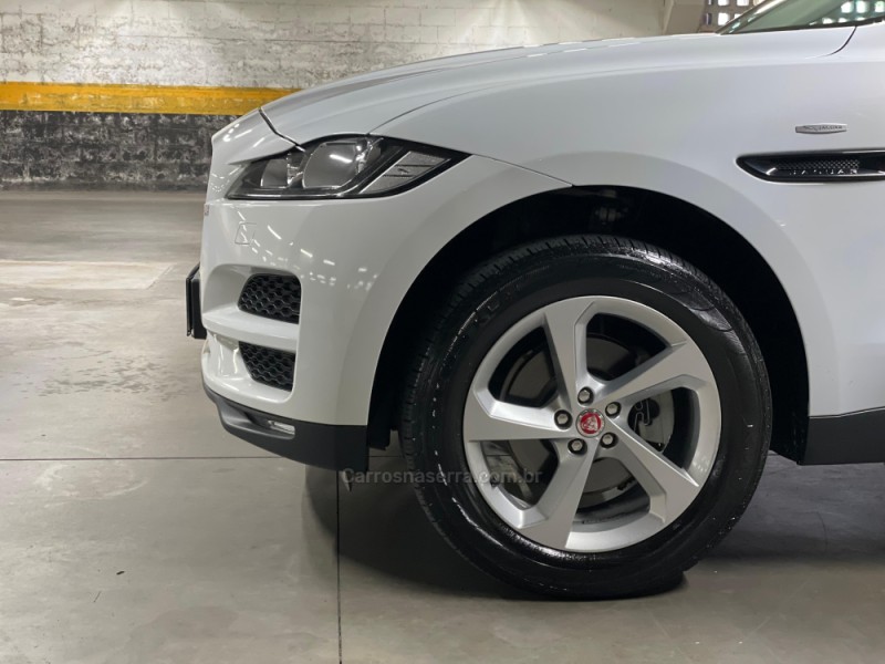 F-PACE 2.0 PRESTIGE 250CV GASOLINA 4P AUTOMÁTICO - 2018 - CAXIAS DO SUL