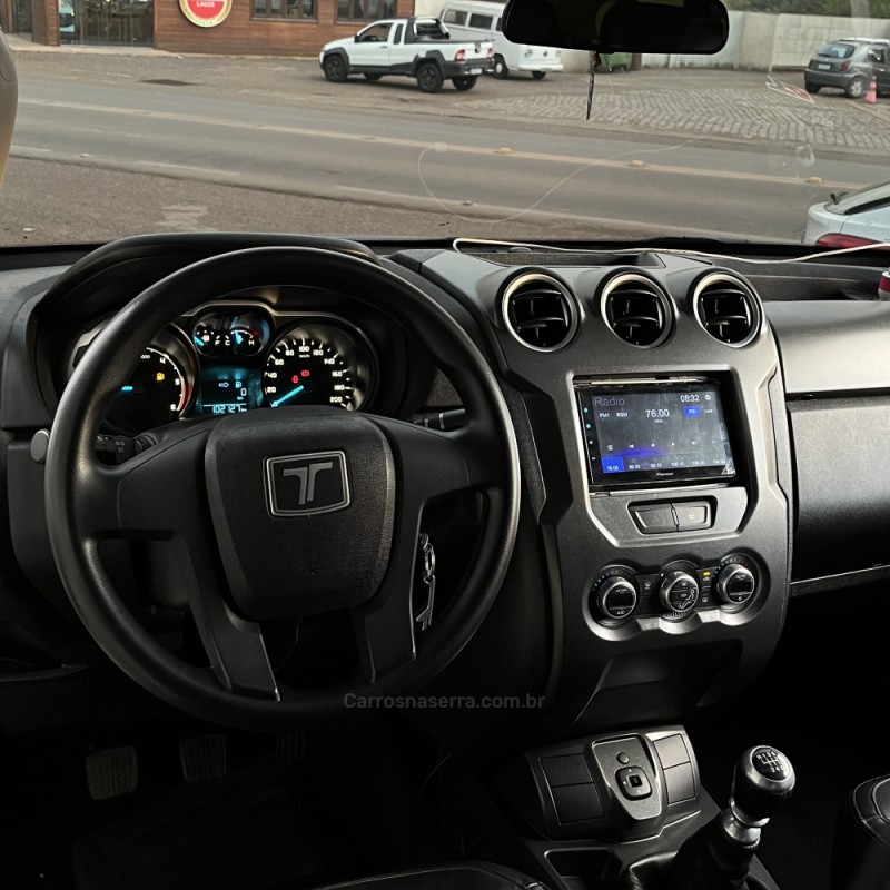 T4 BOLD 3.2 TDI 4X4 20V TURBO DIESEL 2P MANUAL - 2017 - VACARIA