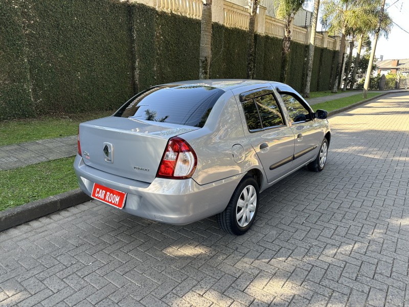 CLIO 1.0 AUTHENTIQUE SEDAN 16V FLEX 4P MANUAL - 2007 - CAXIAS DO SUL