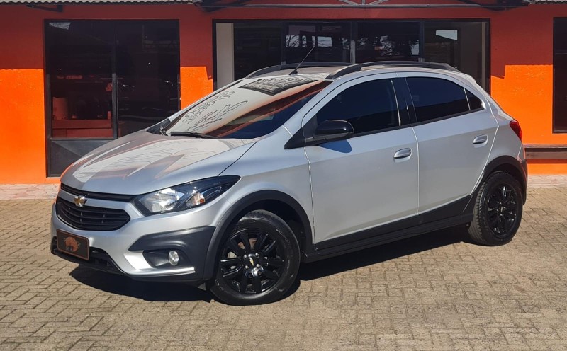 ONIX 1.4 MPFI ACTIV 8V FLEX 4P AUTOMÁTICO - 2019 - CANELA