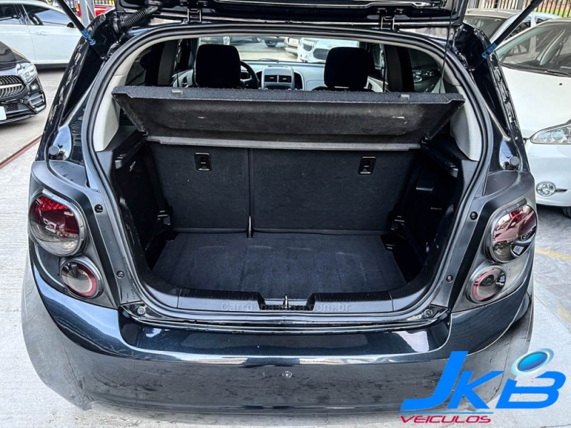 SONIC 1.6 LT 16V FLEX 4P MANUAL - 2013 - NOVO HAMBURGO