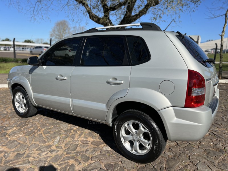TUCSON 2.0 MPFI GLS 16V 143CV 2WD GASOLINA 4P AUTOMÁTICO - 2012 - DOIS IRMãOS