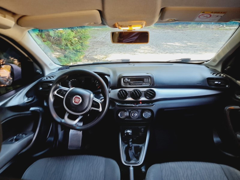 CRONOS 1.3 DRIVE 8V FLEX 4P MANUAL - 2019 - FARROUPILHA
