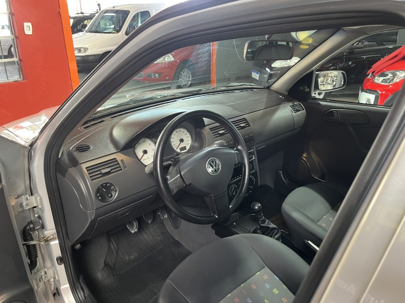 GOL 1.6 MI POWER 8V FLEX 4P MANUAL G.III - 2004 - CAXIAS DO SUL