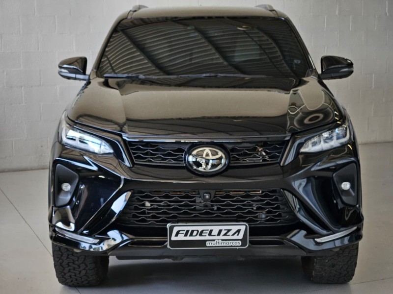 HILUX SW4 2.8 SRX 4X4 DIAMOND 16V TURBO DIESEL 4P 7 LUGARES AUTOMÁTICO - 2022 - FARROUPILHA