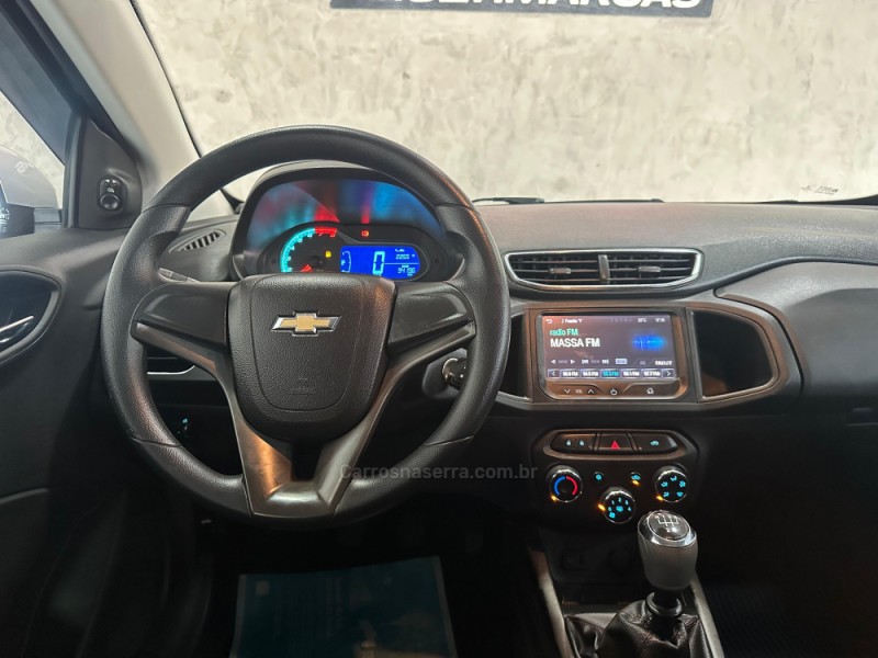 ONIX 1.4 MPFI LTZ 8V FLEX 4P MANUAL - 2015 - CAXIAS DO SUL
