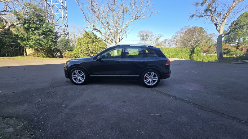 TOUAREG 4.2 FSI V8 32V GASOLINA 4P TIPTRONIC - 2014 - BENTO GONçALVES