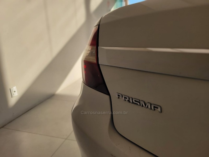 PRISMA 1.4 MPFI LT 8V FLEX 4P MANUAL - 2012 - CANELA