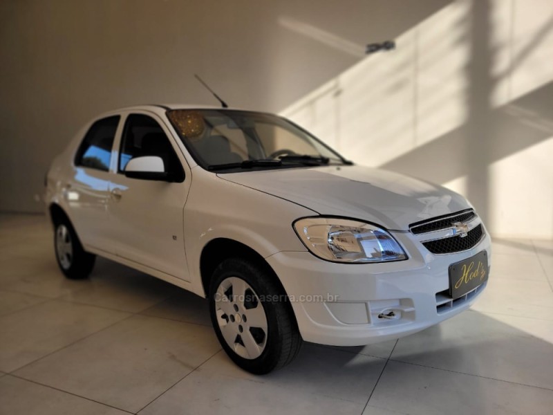 PRISMA 1.4 MPFI LT 8V FLEX 4P MANUAL - 2012 - CANELA