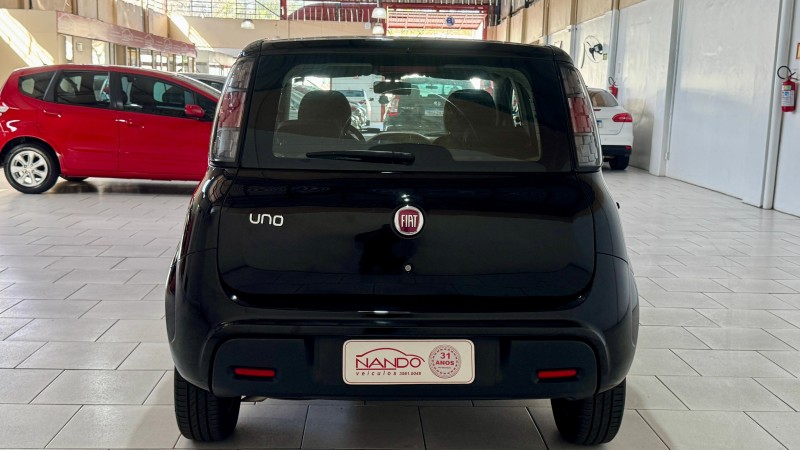 UNO 1.0 DRIVE 6V FLEX 4P MANUAL - 2018 - ESTâNCIA VELHA