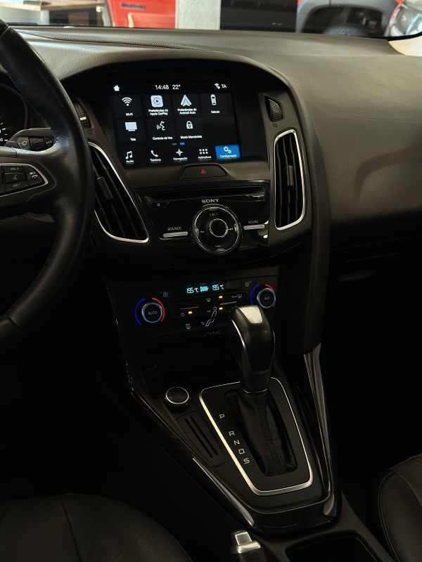 FOCUS 2.0 TITANIUM FASTBACK 16V FLEX 4P AUTOMÁTICO - 2017 - CAXIAS DO SUL