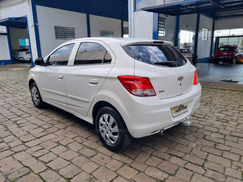 ONIX 1.0 MPFI LS 8V FLEX 4P MANUAL - 2015 - VACARIA